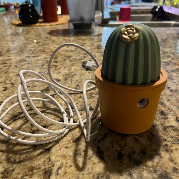 Target threshold mini diffuser - Picture 1 of 3